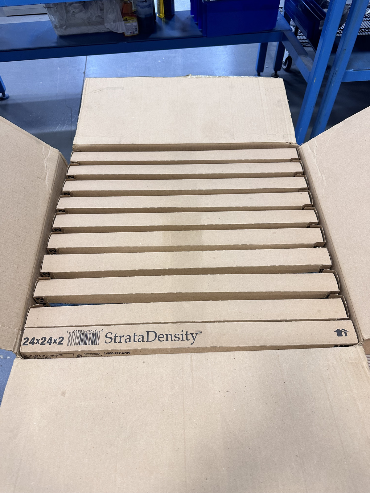 AAF 24X24X2 StrataDensity™ Furnace Filters 596mmX596mmX44mm Lot of 10 - $65.70