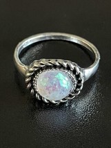 Vintage S925 Silver Opal Stone Woman Ring Size 9 - $14.85