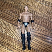 WWE The Rock Dwayne Johnson Action Figure 7&quot; Toy WWF Wrestling Mattel 2010 - $99.17 MXN