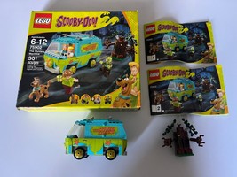 LEGO Scooby-Doo 75902 Mystery Machine with Manual NO FIGURES w/ Box &amp; Ma... - £59.19 GBP