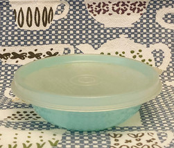 Vintage Tupperware mini snack berry bowl 154 pastel blue with sheer seal lid 215 - £3.20 GBP