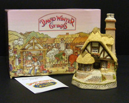 AUDREY&#39;S TEA ROOM a David Winter Cottage from the Main Collection © 1991 - £27.87 GBP