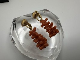 Vintage Crown Trifari Faux Coral Clip Dangle Earrings 3.3cm - $54.45