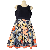 CB Est 1962 Womens Size 4 Petite Floral Dress Navy Blue Stretch Sleeveless - $251.66 MXN