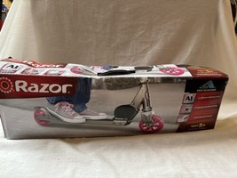 NEW Razor Kids PINK Kick Scooter Lightweight Foldable Adjustable Aluminu... - £15.78 GBP