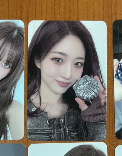 HAEWON NMIXX Official Photocard &#39;Fe3O4: FORWARD&#39;_Kpop Authentic SHELL Ver - $9.48