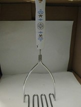 Vintage 10 3/4&quot; EKCO USA Dutch Tulip Masher, Potato Masher - $9.00