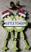 Christmas Mistletoads Frogs Adorable Wooden Holiday Welcome Couple See Pictures - £10.78 GBP