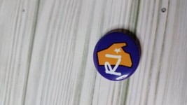 Vintage 1994 American Girl Grin Pins Rhode Island Approx. 1 inch Pleasan... - $3.95