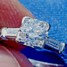 Earth mined Diamond Deco Engagement Ring 0.75ct Antique Solid Platinum Solitaire - €4.863,43 EUR