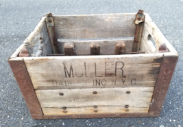 Vintage Heavy Muller Dairy Wood And MeTal  Milk Crate New York City NYC - $79.19