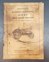 McCormick Deering 15 30 HP Gear Drive  Tractor  Parts International Harv... - £15.81 GBP