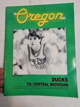 Vintage 1980s Oregon Ducks Basketball Program 1987 Dan Majerle CMU Chippewas  - £7.17 GBP