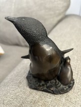 Vintage Heredities Richard Fisher Bronze Color Resin Penguins Statue Figure - £16.74 GBP