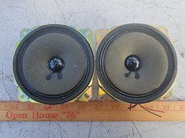 23PP07 PAIR OF SAMSUNG SPEAKERS, SOUND GREAT, 4&quot; X 4&quot; X 1-5/8&quot; OVERALL, ... - £7.38 GBP