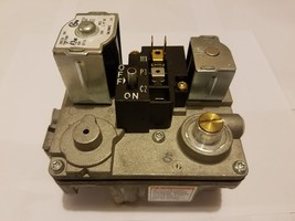 Lennox oem furnace gas valve 58K7601 - $45.00