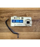Minolta Dimage F100 Digital Camera 4.0 Mega Pixel Silver w/Case, Powers ... - $51.61 CAD