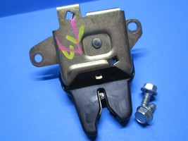 2000-2003 Toyota Solara Camry Rear Trunk Latch Lock Lid 64610-AA050 OEM - €41,25 EUR