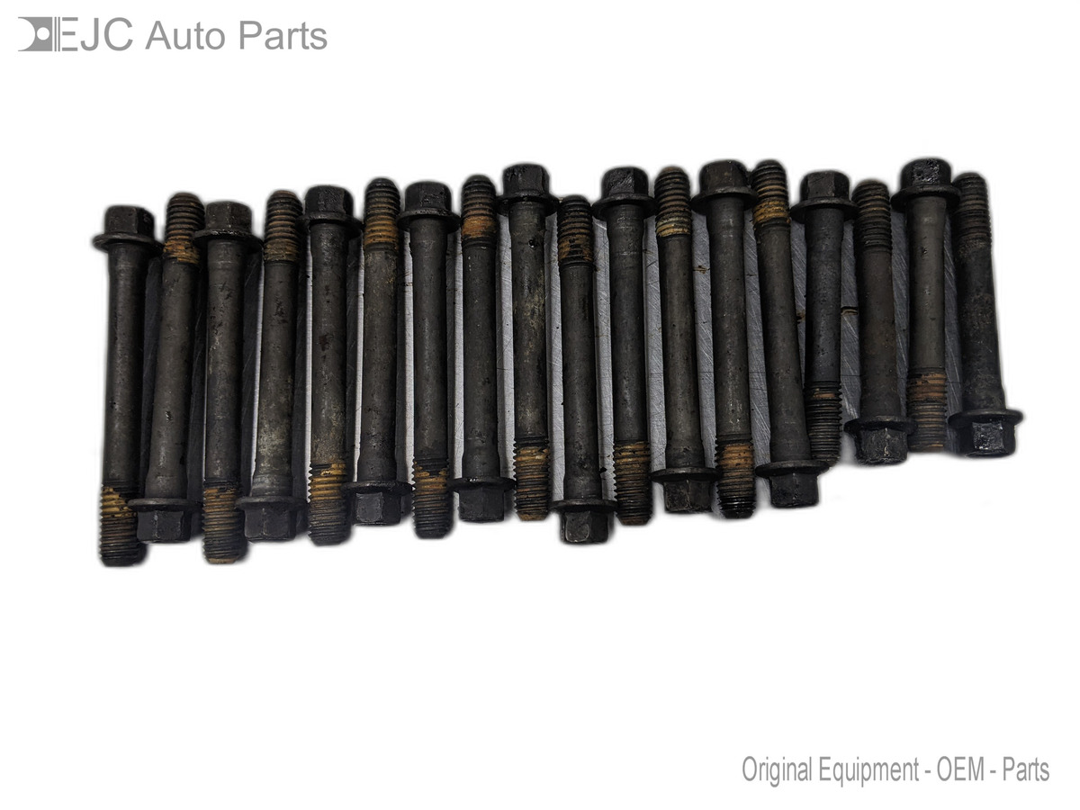 Cylinder Head Bolt Kit For 96-99 Chevrolet K1500  5.7  Vortec - $34.60