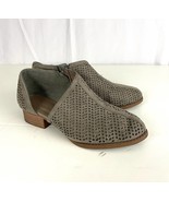 Gray Side Cut Out Flats Booties Ankle Boots Sz 5.5 Cityclassified Women&#39;s - £12.98 GBP