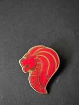 Singapore Lion Head Pin - £7.15 GBP