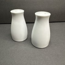 Vintage White Noritake Snowville Salt &amp; Pepper Shaker SET, 3 1/4&quot; Japan - $19.75