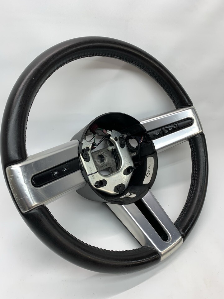 ✅ 2005-2009 Ford Mustang Steering Black Wheel LEATHER Cruise Oem 06 07 08 - $108.90
