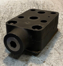 Hydraulic Pump Valve Accum PR Tank 22mm Bore 8-5/8" L 4-3/4" W 2-3/4" H - $125.39