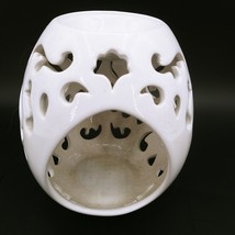 vintage 4&quot; egg shaped white ceramic Tea Light candle essential oil Burner - $9.49