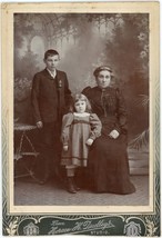 Circa 1890&#39;S Cabinet Card Older Woman Two Children Horace H Dudley Worcester Uk - £7.52 GBP