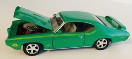 1969 Pontiac GTO JUDGE Muscle Car Green 1:24 Scale NICE!! - $16.39