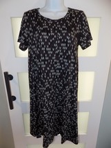 LuLaRoe Gray/Maroon/Black Arrow Print Carly Dress Size XS Women&#39;s NWOT - $24.84
