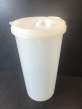 Vintage Tupperware Beverage Container # 261 w/Tupper Seal Flip Pour Lid # 563 - £8.65 GBP