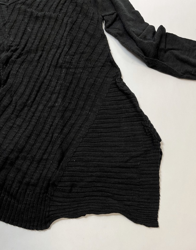 Beatrix Ost Knit Sweater Ribbed Long Sleeve V-Neck Top Flowing Sides Black Med Item image 3