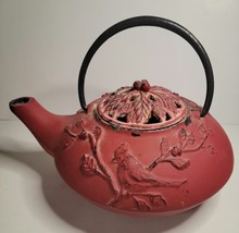 Cast Iron Tea Pot with Lid Cardinal and Leaf Pattern - £58.73 GBP
