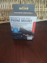 Magnetic Car Vent Phone Mount Kikkerland - £12.69 GBP