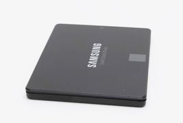 Samsung 870 EVO 4TB 2.5" SATA III Internal SSD MZ-77E4T0B/AM image 7
