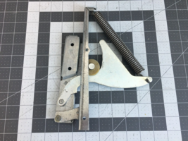 GE Wall Oven Door Hinge Right P# WB14T10005 - £73.42 GBP
