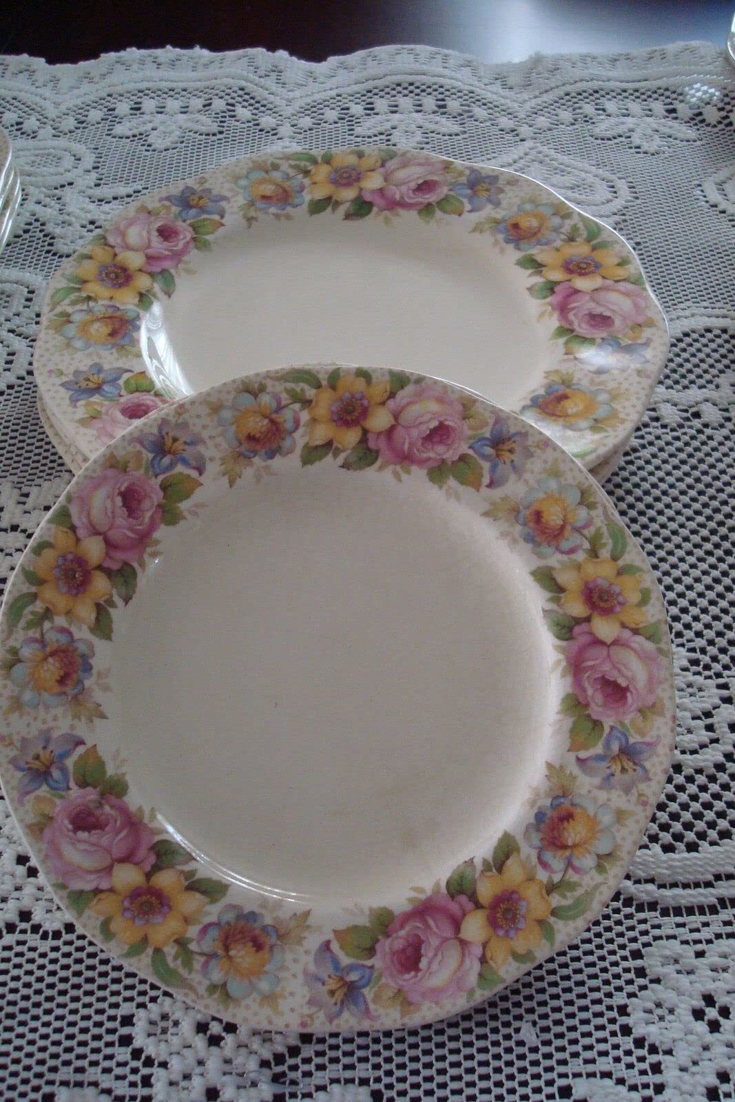 Compatible with WEDGWOOD & Co., Staffordshire, Set of 6 Pieces, 4 Dinner and 2 S - $42.13