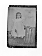 Antique Tintype Photograph Adorable Little Girl Child - $223.49 MXN