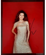 Shania Twain Autographed 8x10 Photo COA #ST32658 - £153.39 GBP