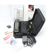 Motorola Cell Mobile Car Phone Bag 1994 Case Sun1805BD with Manual + Cha... - $25.45 CAD
