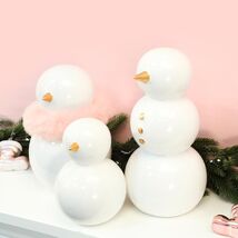 Fonder Mols Snowman Figurines Set of 3 Large Ceramic Christmas Decor - $160.42 Fonder Mols Snowman Figurines Set of 3 Large Ceramic Christmas Decor - $160.42 MXN