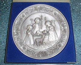 1979 Hudson Pewter Baby Jesus Angels Manger Christmas Nativity Plate W/ ... - $46.55
