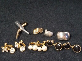VINTAGE NAPIER JEWELRY LOT COSTUME GOLD SILVER BROOCH EARRINGS PEARL CRY... - £7.81 GBP