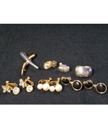 VINTAGE NAPIER JEWELRY LOT COSTUME GOLD SILVER BROOCH EARRINGS PEARL CRYSTAL - $9.99