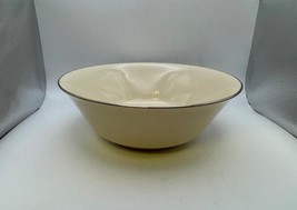 Lenox Fine China MAYWOOD 9&quot; Round Vegetable Serving Bowl - $1,290.88 MXN