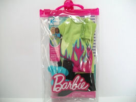 Barbie Fashion Ken Outfit Flame Shirt Pants and Sandals HBV40 - $162.41 MXN