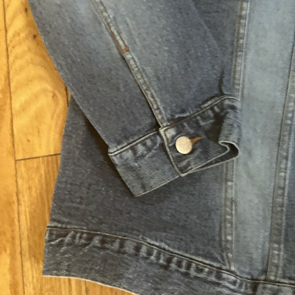 Avenue Blues ~  Embroidered ~ Blue Denim Jacket ~ Women’s Plus Size 22/24 Item image 3