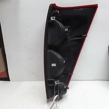 02 03 04 05 06 Chevrolet Avalanche left drivers tail light assembly OEM - £27.37 GBP